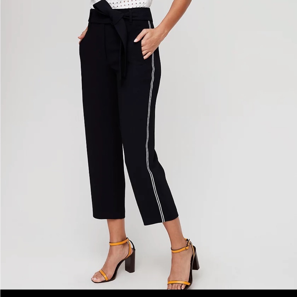 Aritzia Wilfred Tie-Front Pant
